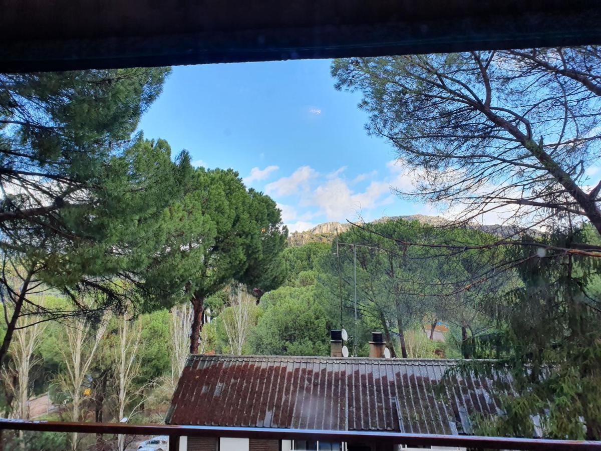 Retiro Chic Frente Al Lago - A 1 Hora De Madrid, Pantano De San Juan ซาน มาร์่ติน เด วาลเดเกลเซียส ภายนอก รูปภาพ